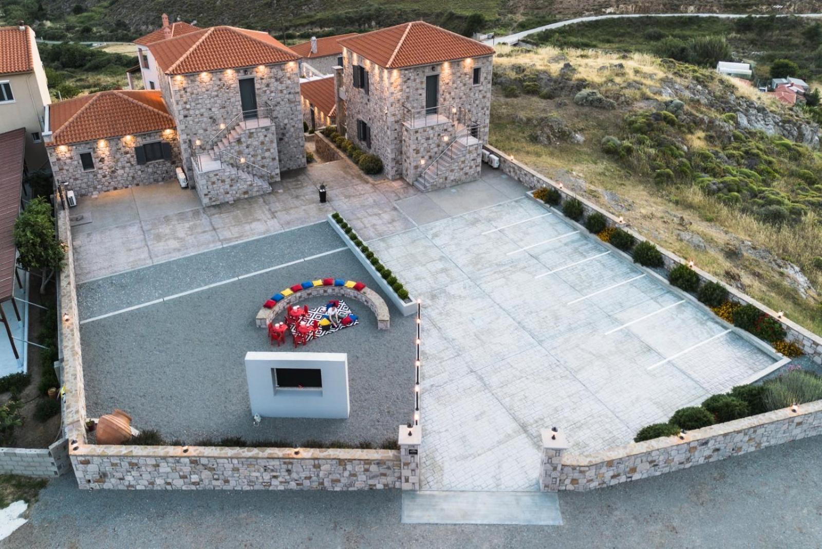 Lithoessa Luxury Apartments Agios Ioannis Kaspaka Exterior foto